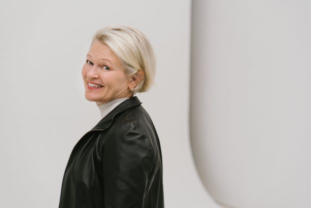 elinamelgin.kuva-sam-jamsen.low.jpg (15 KB)